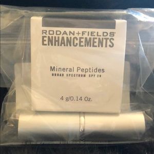 Rodan + Fields Mineral Peptides